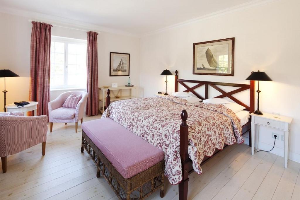 Hotel Ole Liese Panker Bagian luar foto
