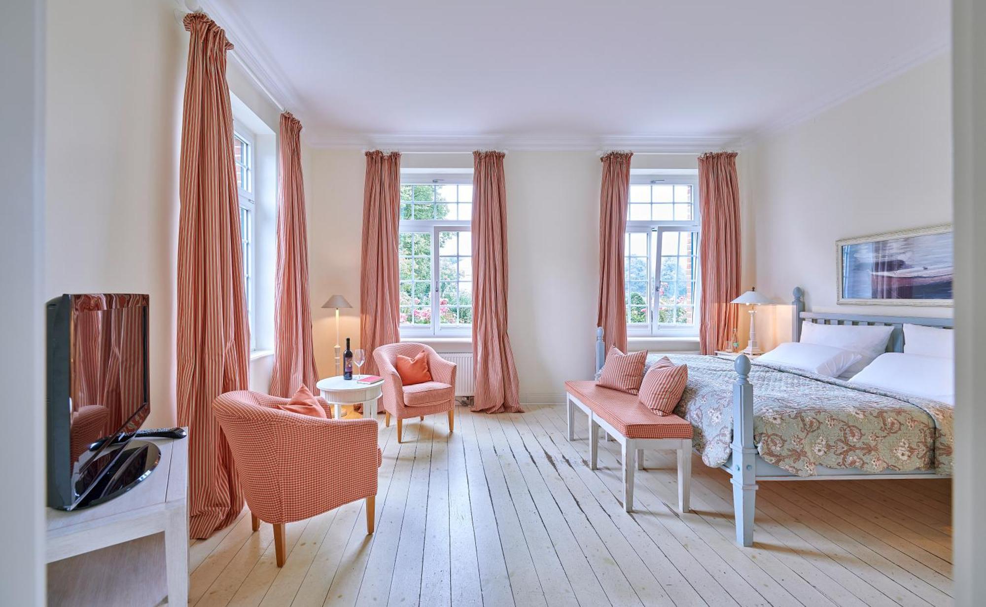 Hotel Ole Liese Panker Bagian luar foto